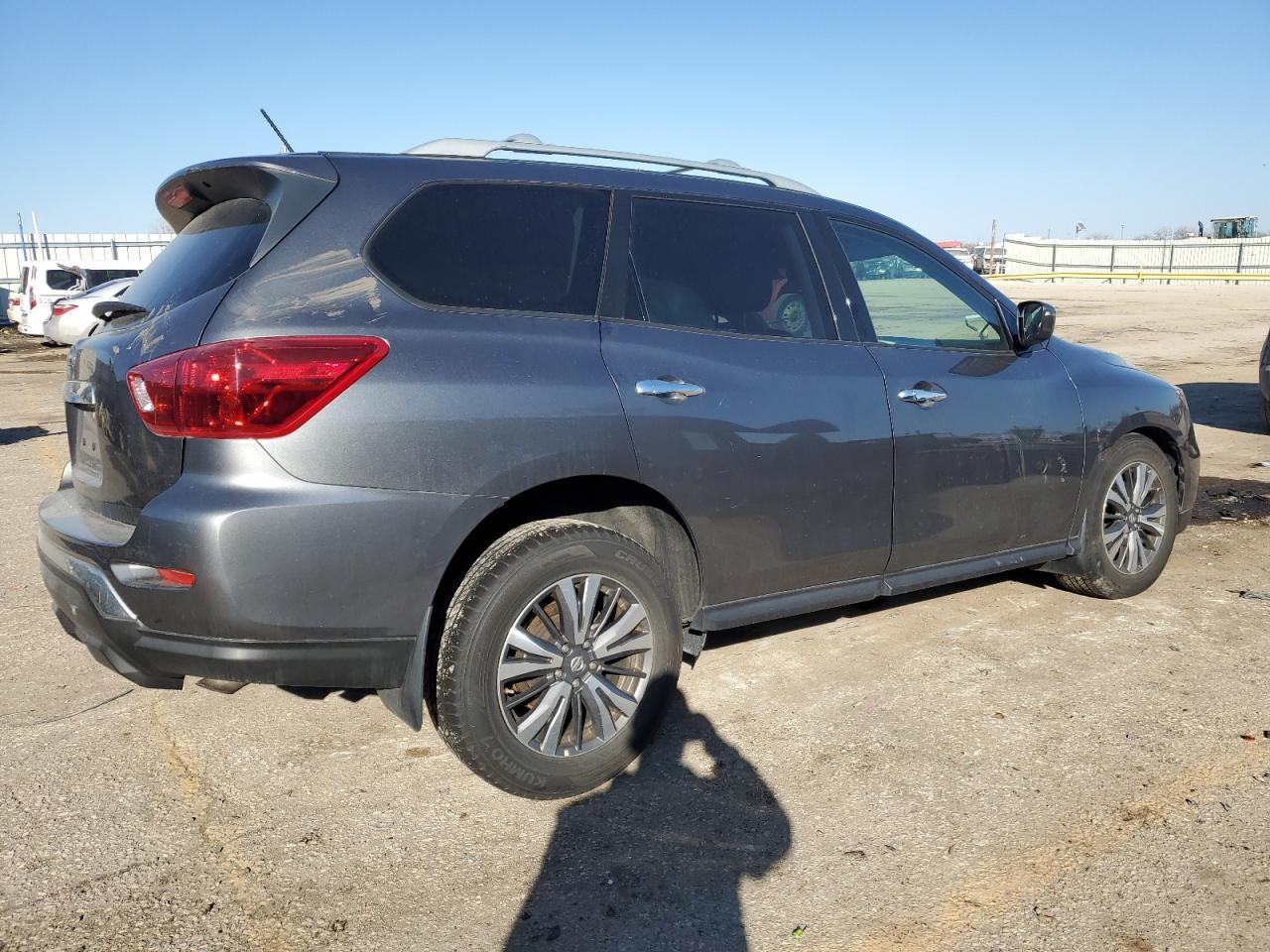 2018 NISSAN PATHFINDER - Image 3