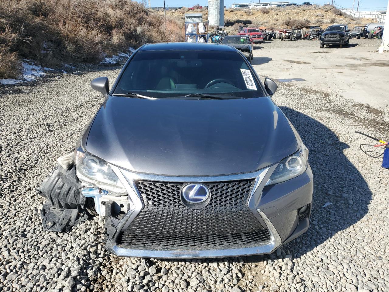 2016 LEXUS CT 200 - Image 5