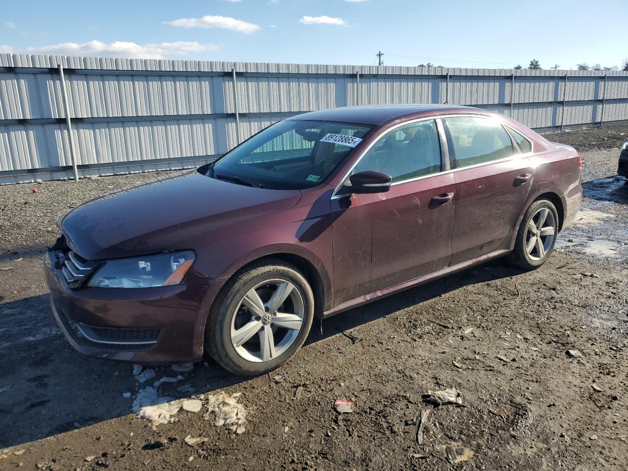 2013 VOLKSWAGEN PASSAT SE
