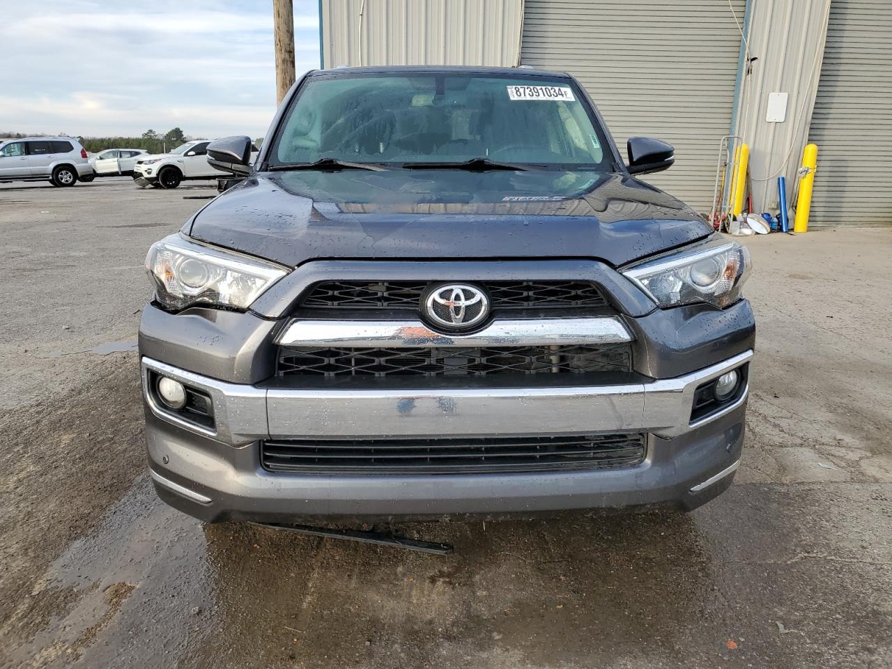 2017 TOYOTA 4RUNNER SR - Фото 5