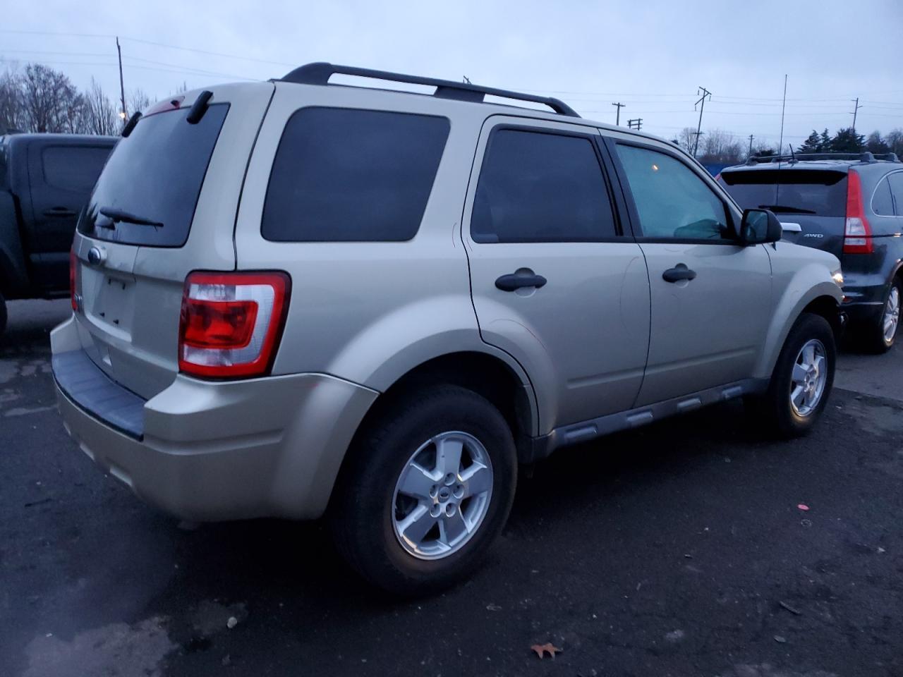 2012 FORD ESCAPE XLT - Image 3