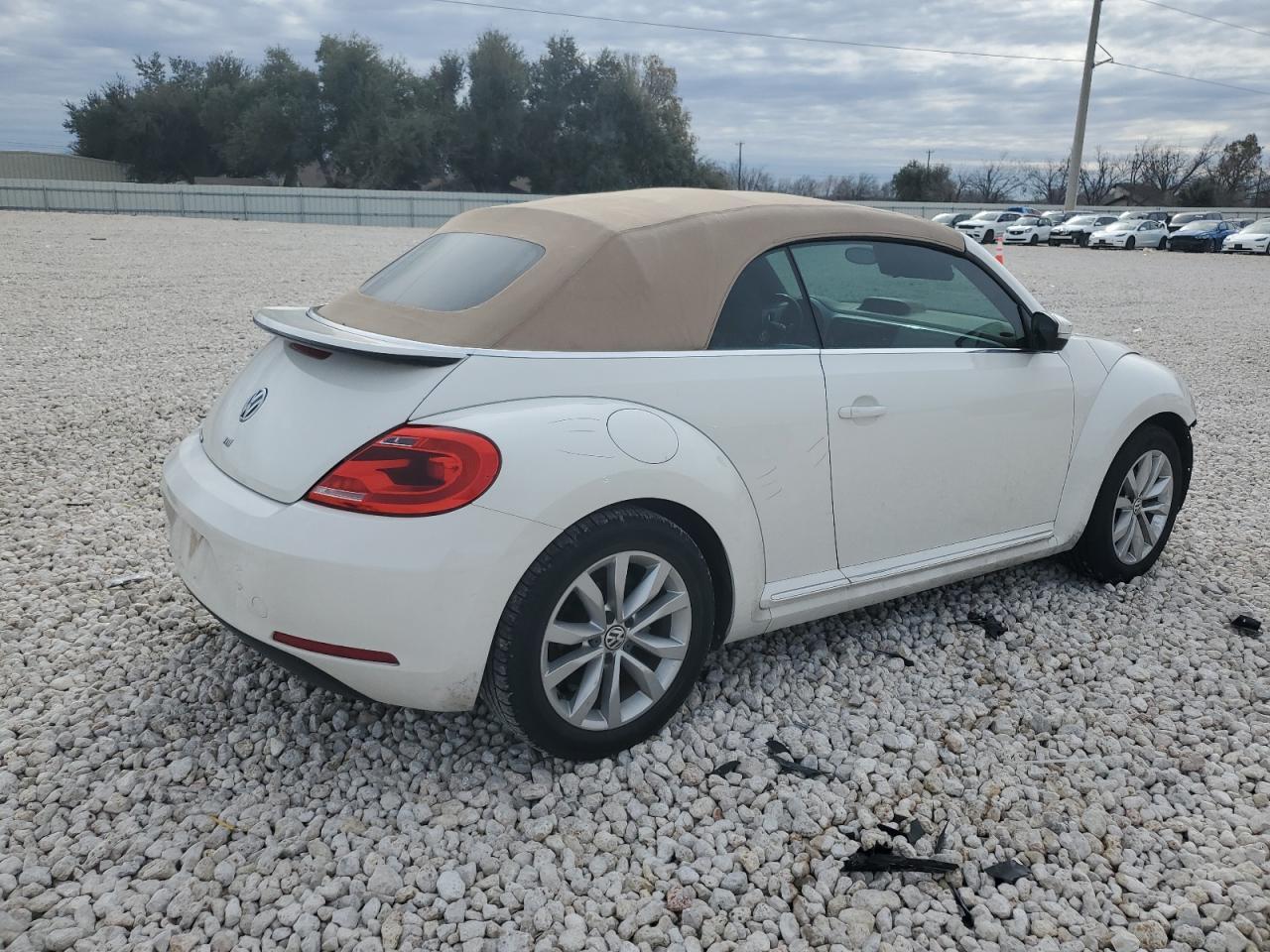 2014 VOLKSWAGEN BEETLE - Фото 3