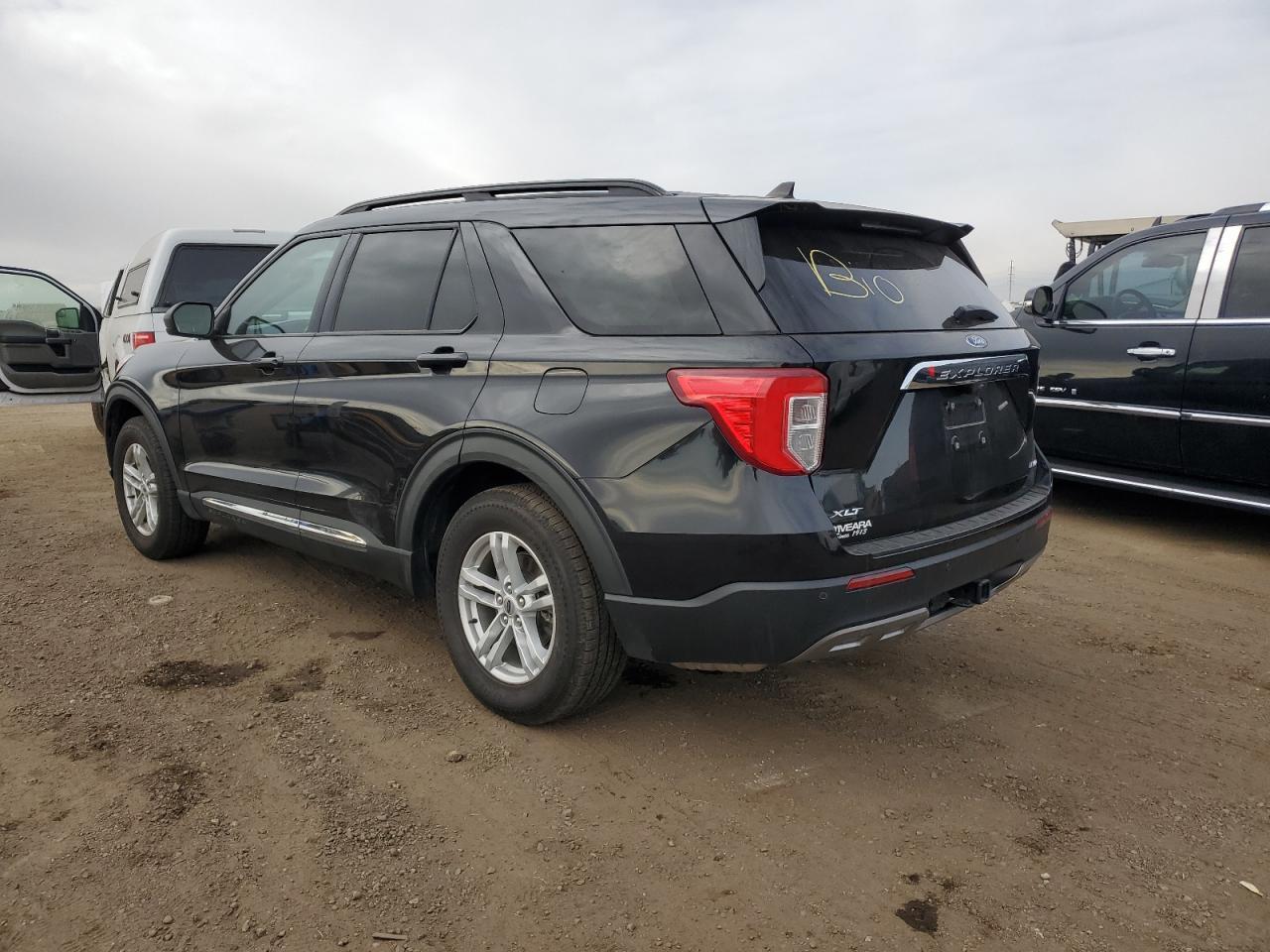 2022 FORD EXPLORER X - Image 2