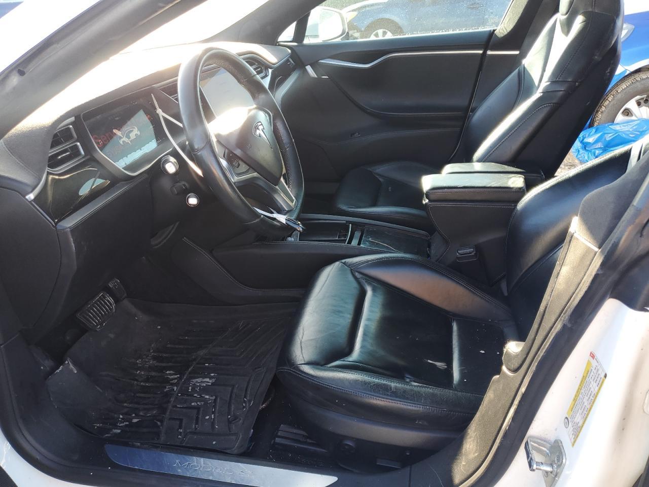2015 TESLA MODEL S 70 - Фото 7