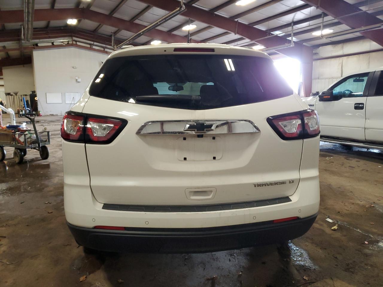 2014 CHEVROLET TRAVERSE L - Image 6
