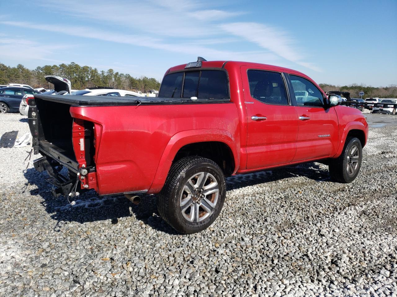 2016 TOYOTA TACOMA DOU - Фото 3