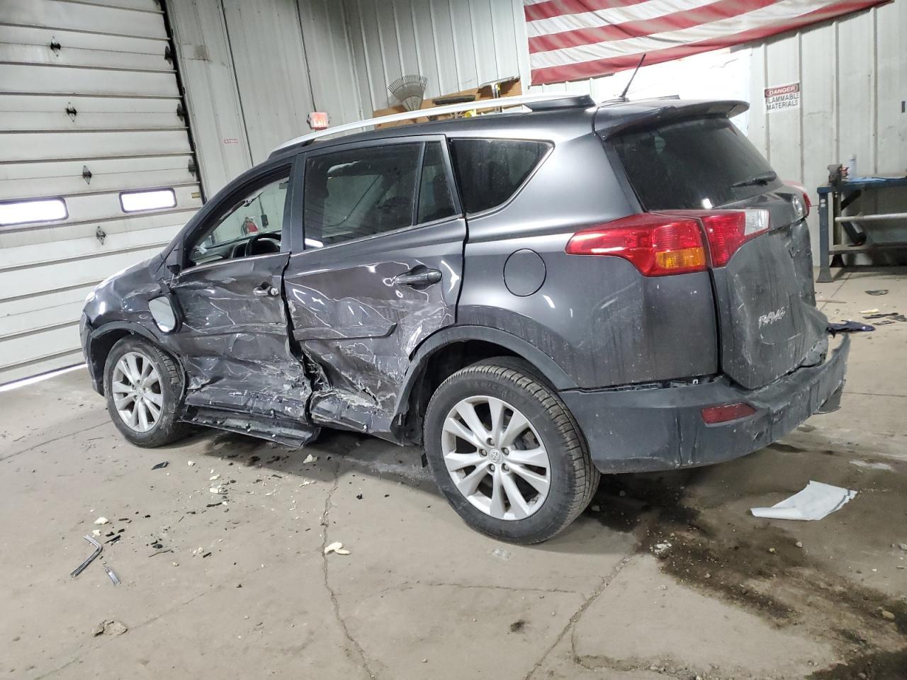 2015 TOYOTA RAV4 LIMIT - Image 2