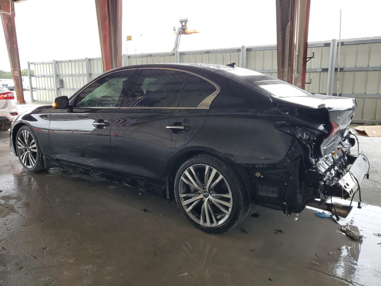 2018 INFINITI Q50 LUXE - Фото 2