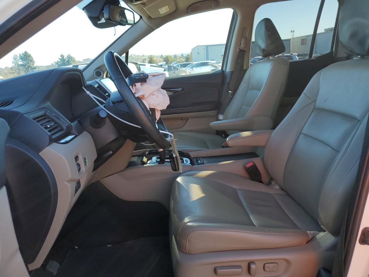 2019 HONDA RIDGELINE - Image 7