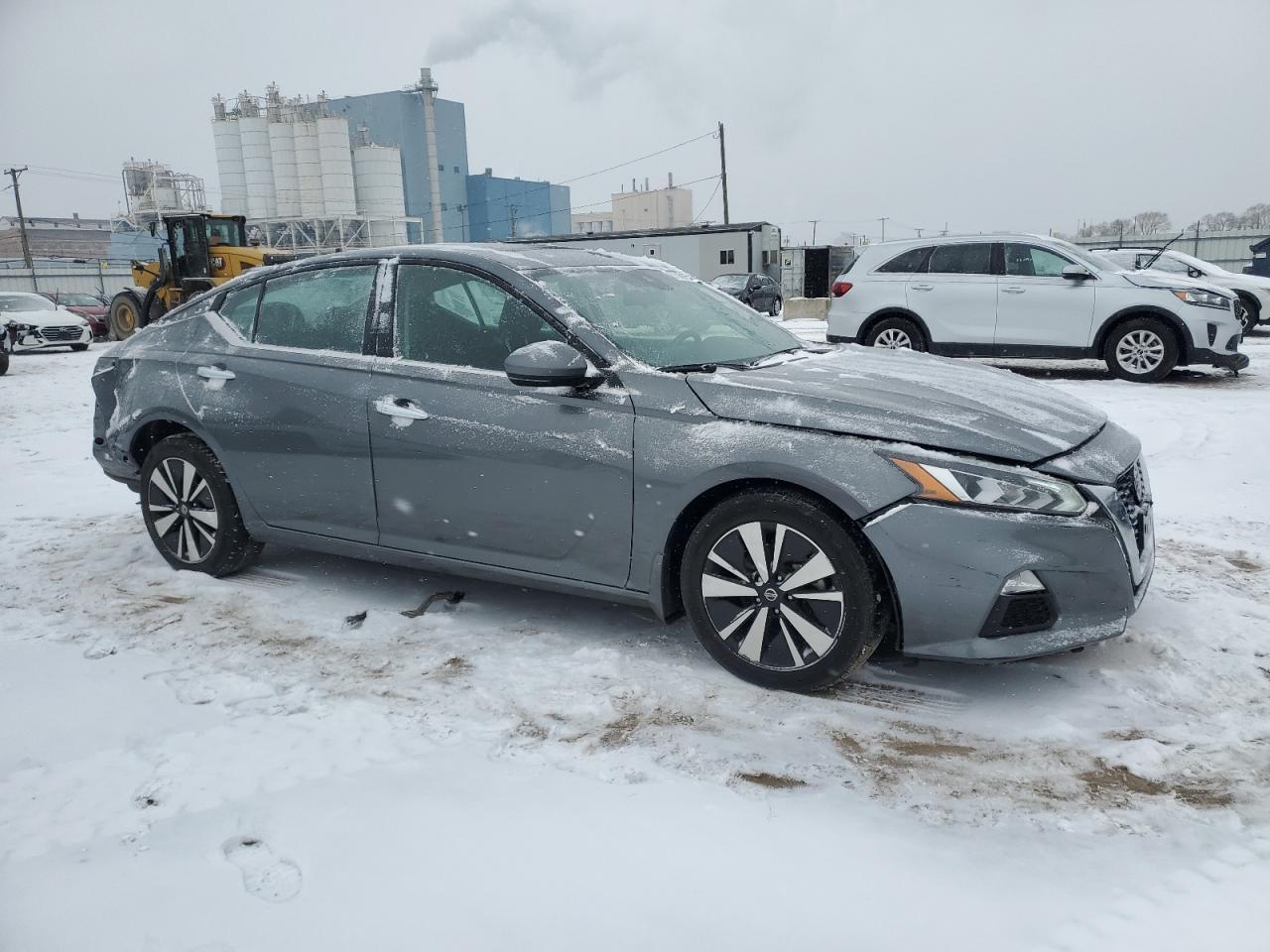 2022 NISSAN ALTIMA SV - Image 4