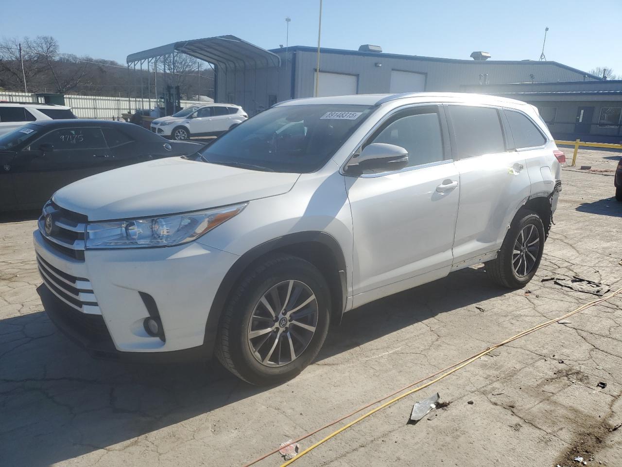 2018 TOYOTA HIGHLANDER