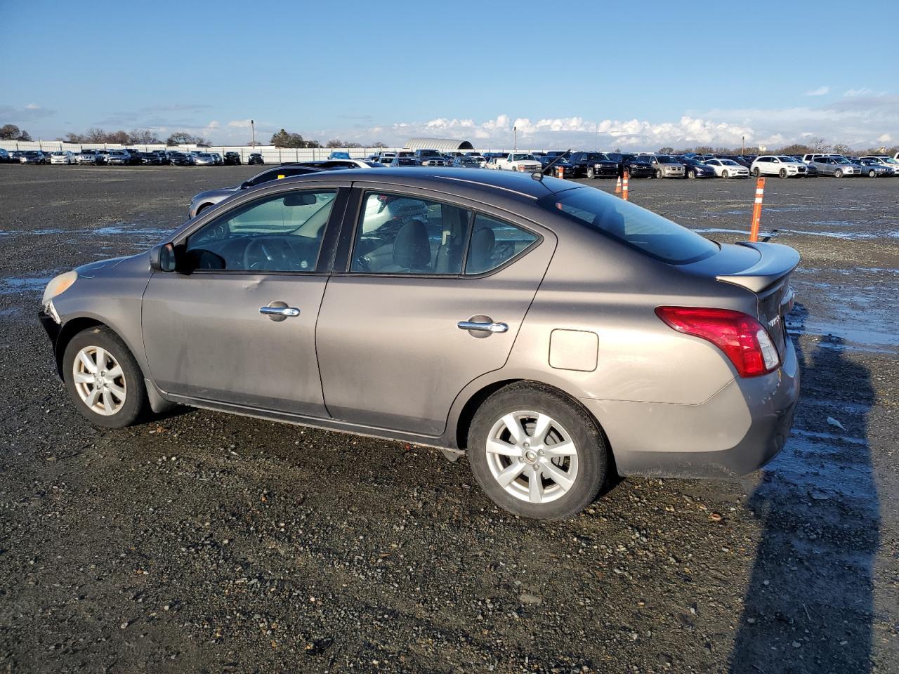 2014 NISSAN VERSA S - Image 2