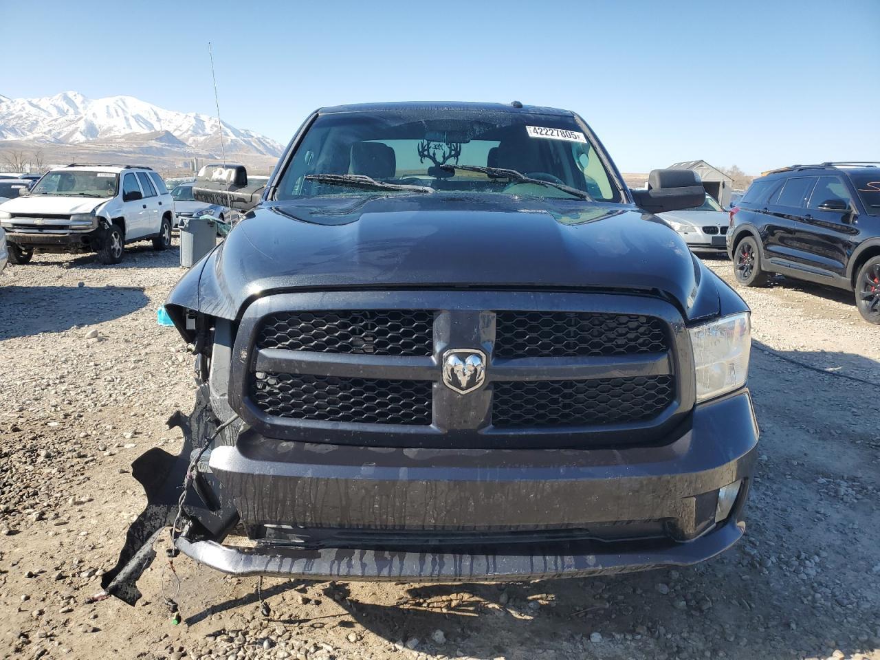 2017 RAM 1500 ST - Фото 5