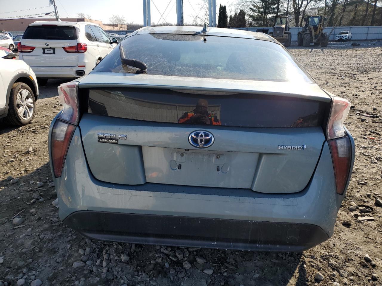 2016 TOYOTA PRIUS - Фото 6