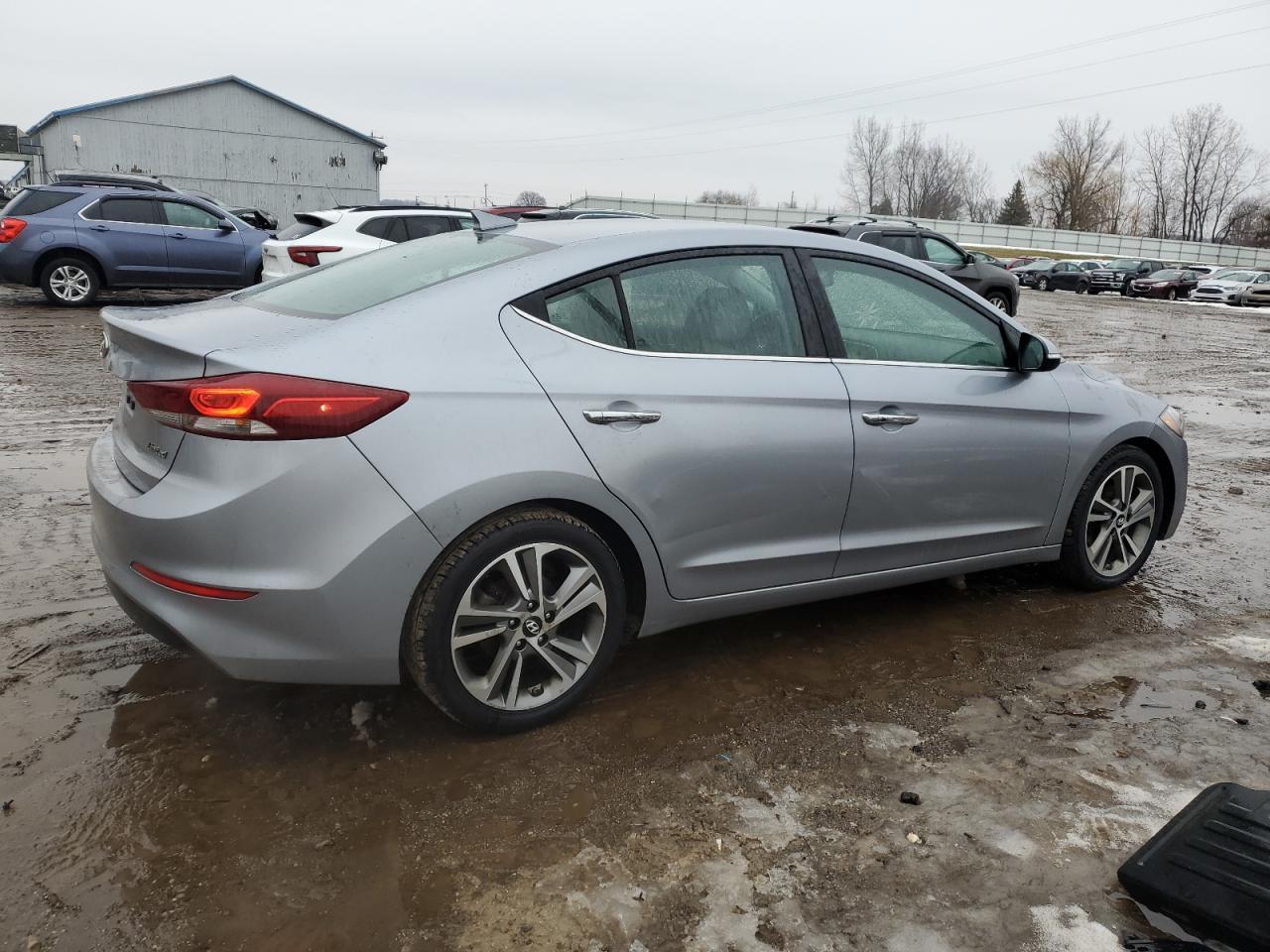 2017 HYUNDAI ELANTRA SE - Фото 3