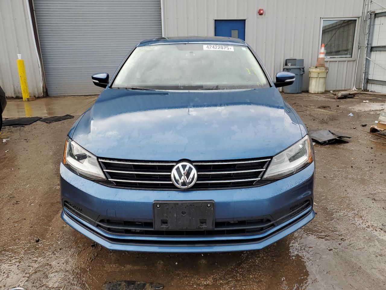 2017 VOLKSWAGEN JETTA SE - Фото 5