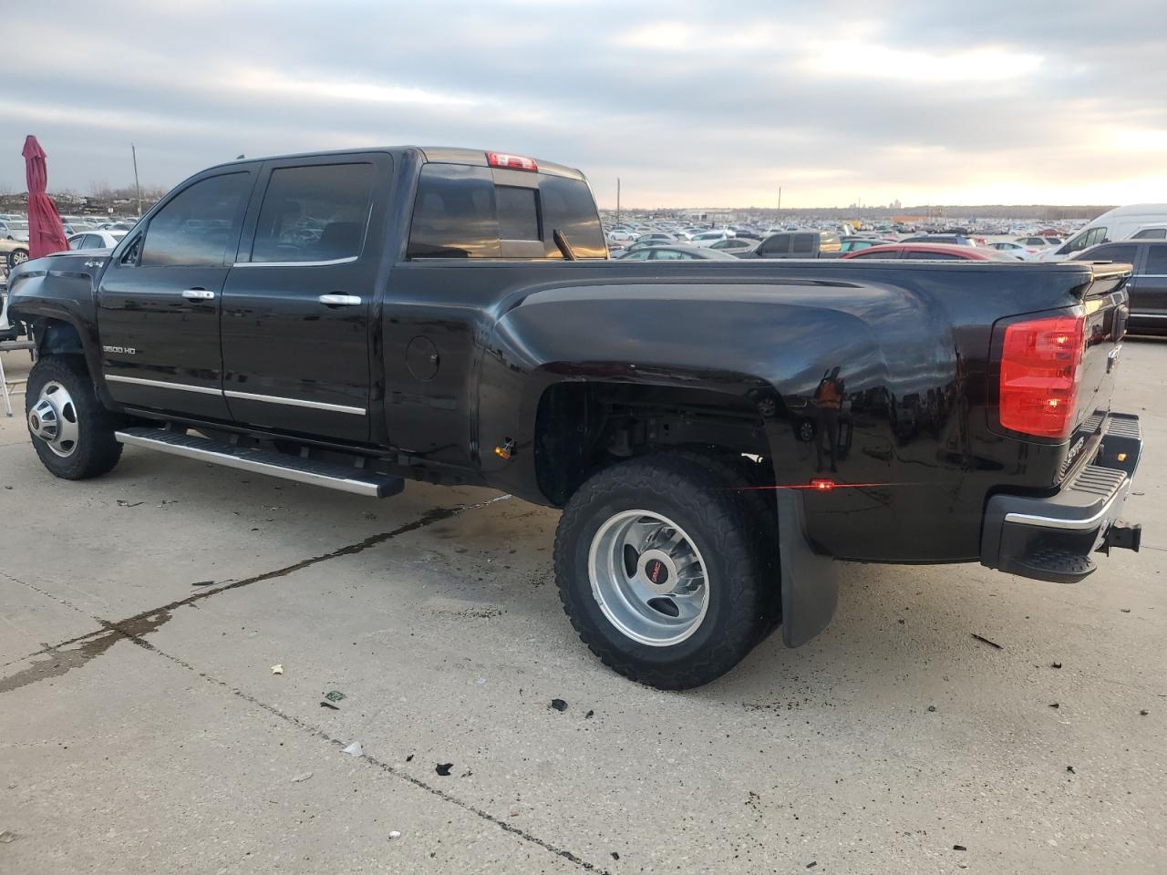 2016 GMC SIERRA K35 - Image 2