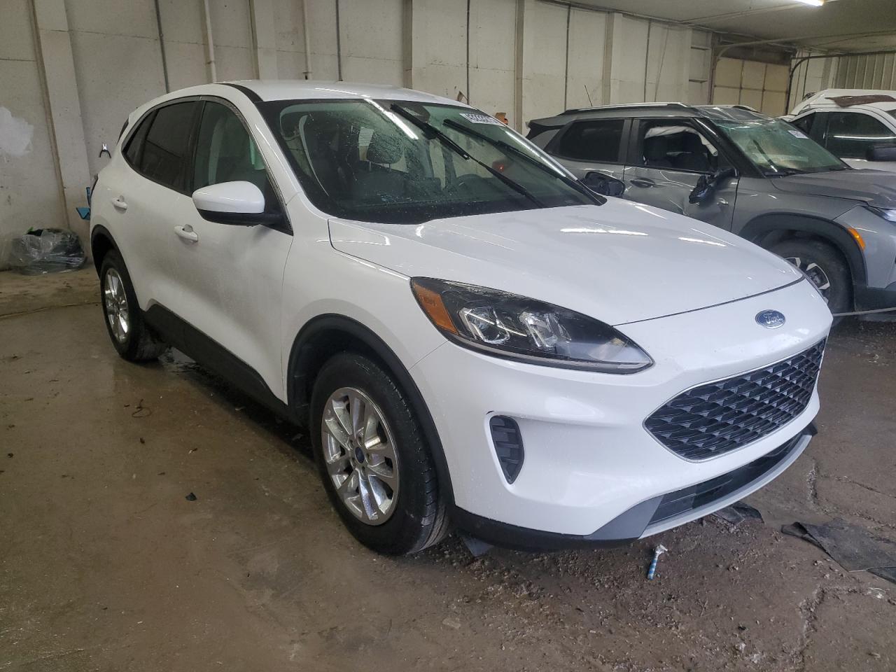 2020 FORD ESCAPE SE - Image 4