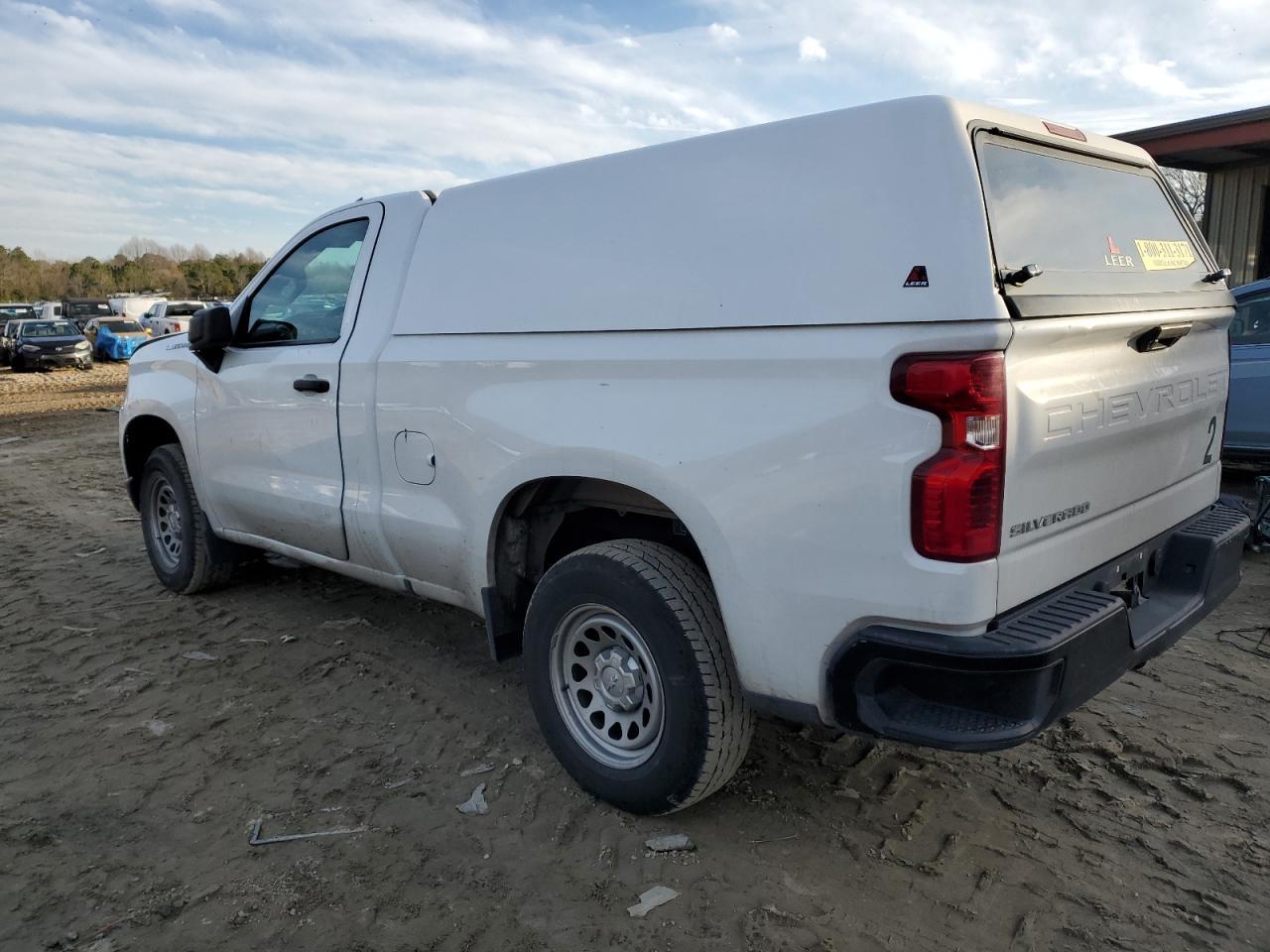 2023 CHEVROLET SILVERADO - Фото 2