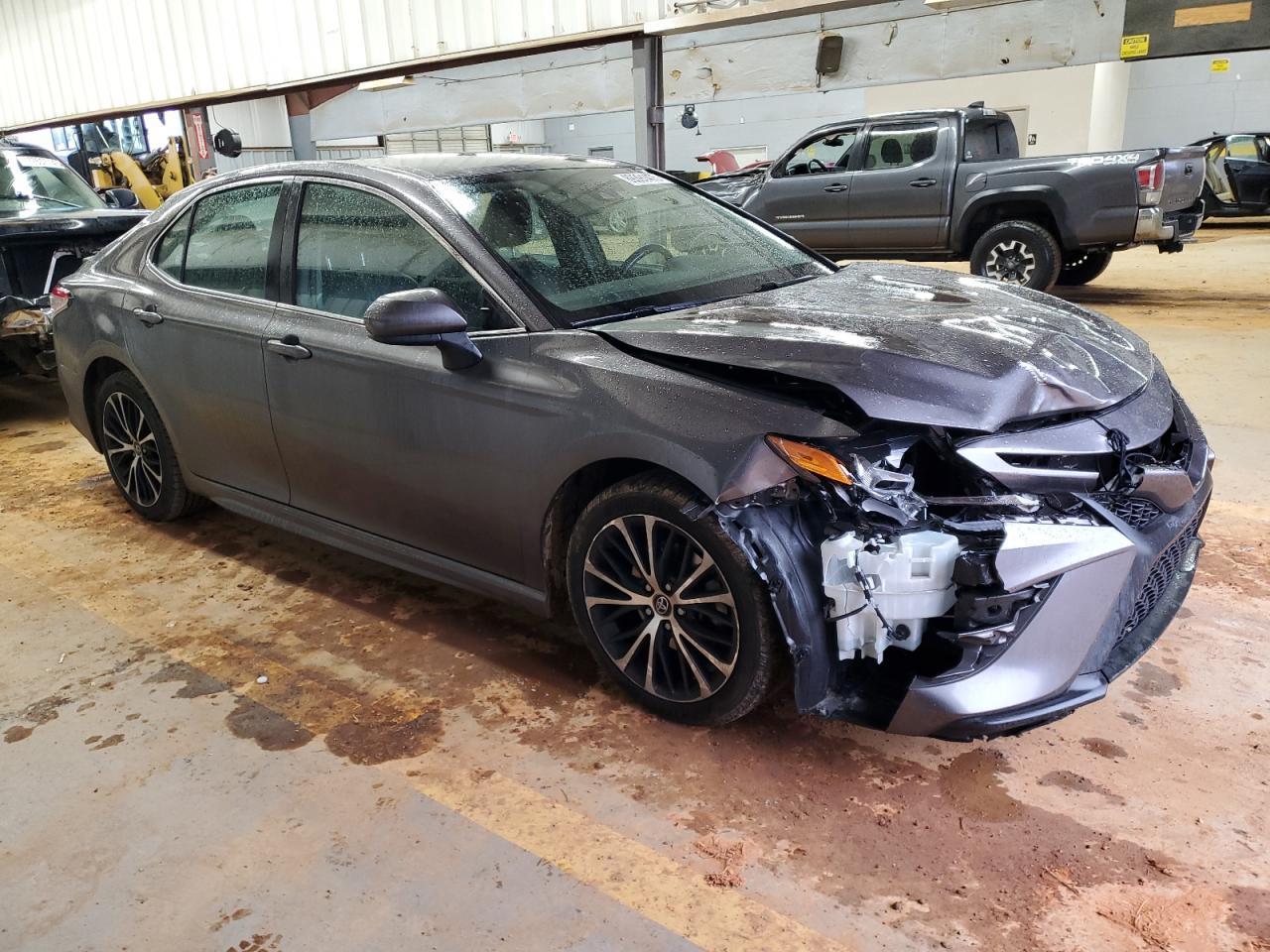 2019 TOYOTA CAMRY L - Image 4
