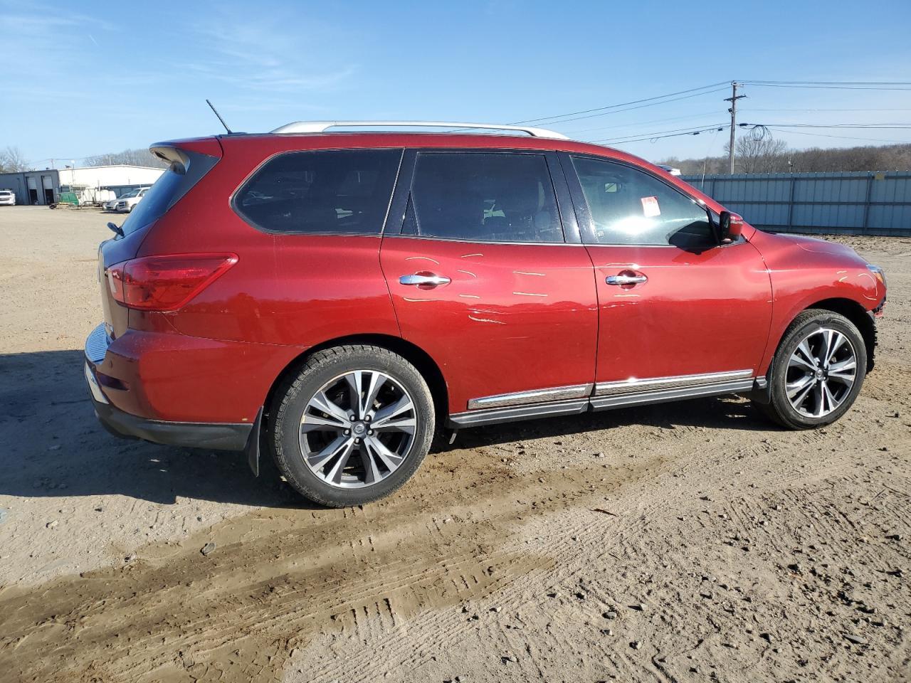 2018 NISSAN PATHFINDER - Image 3