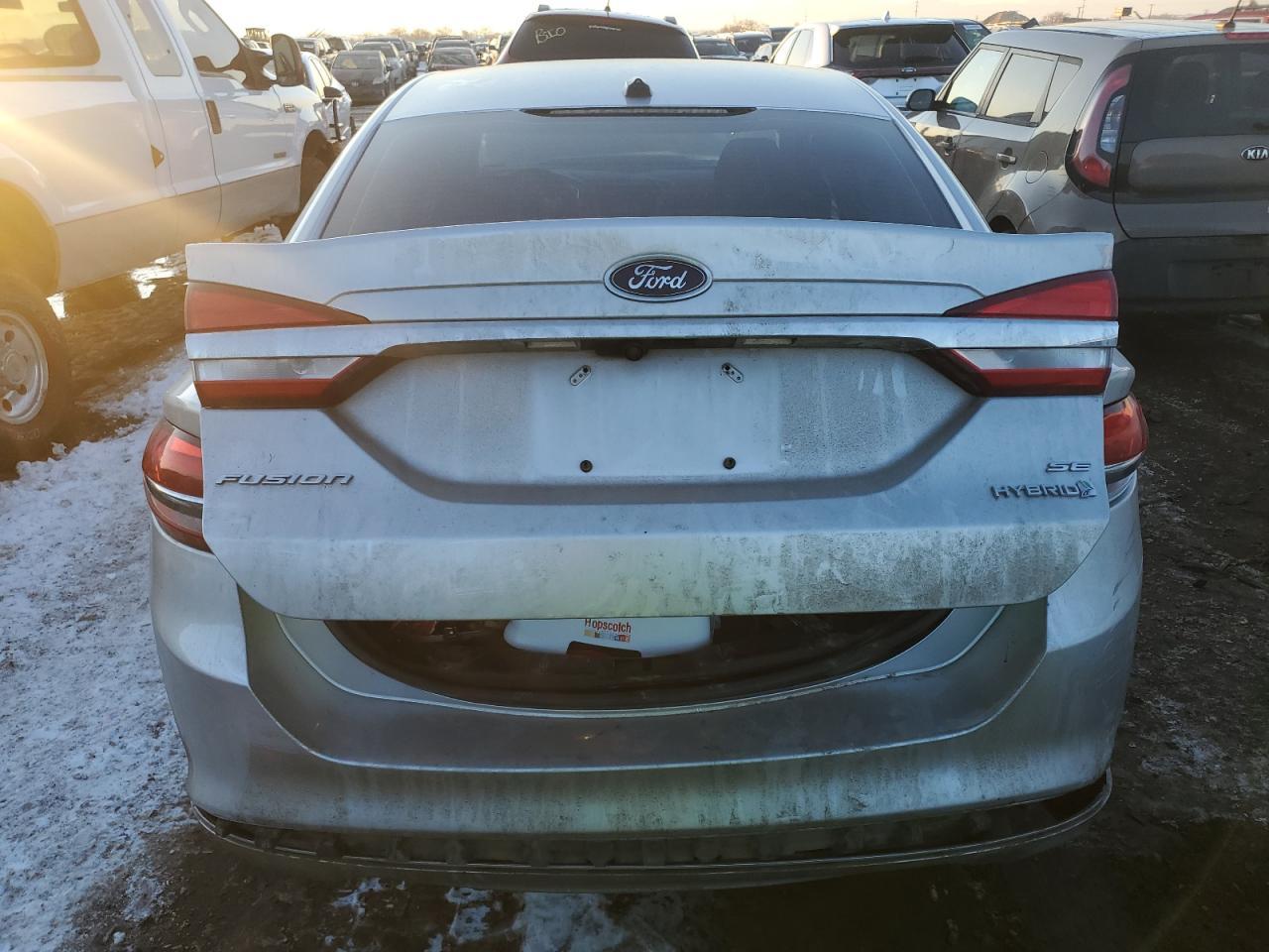 2017 FORD FUSION SE - Фото 6