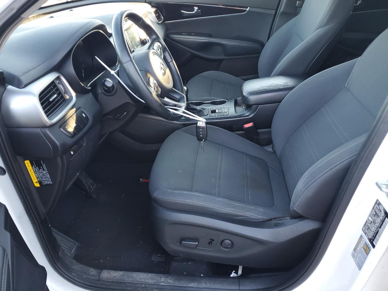2017 KIA SORENTO LX - Фото 7