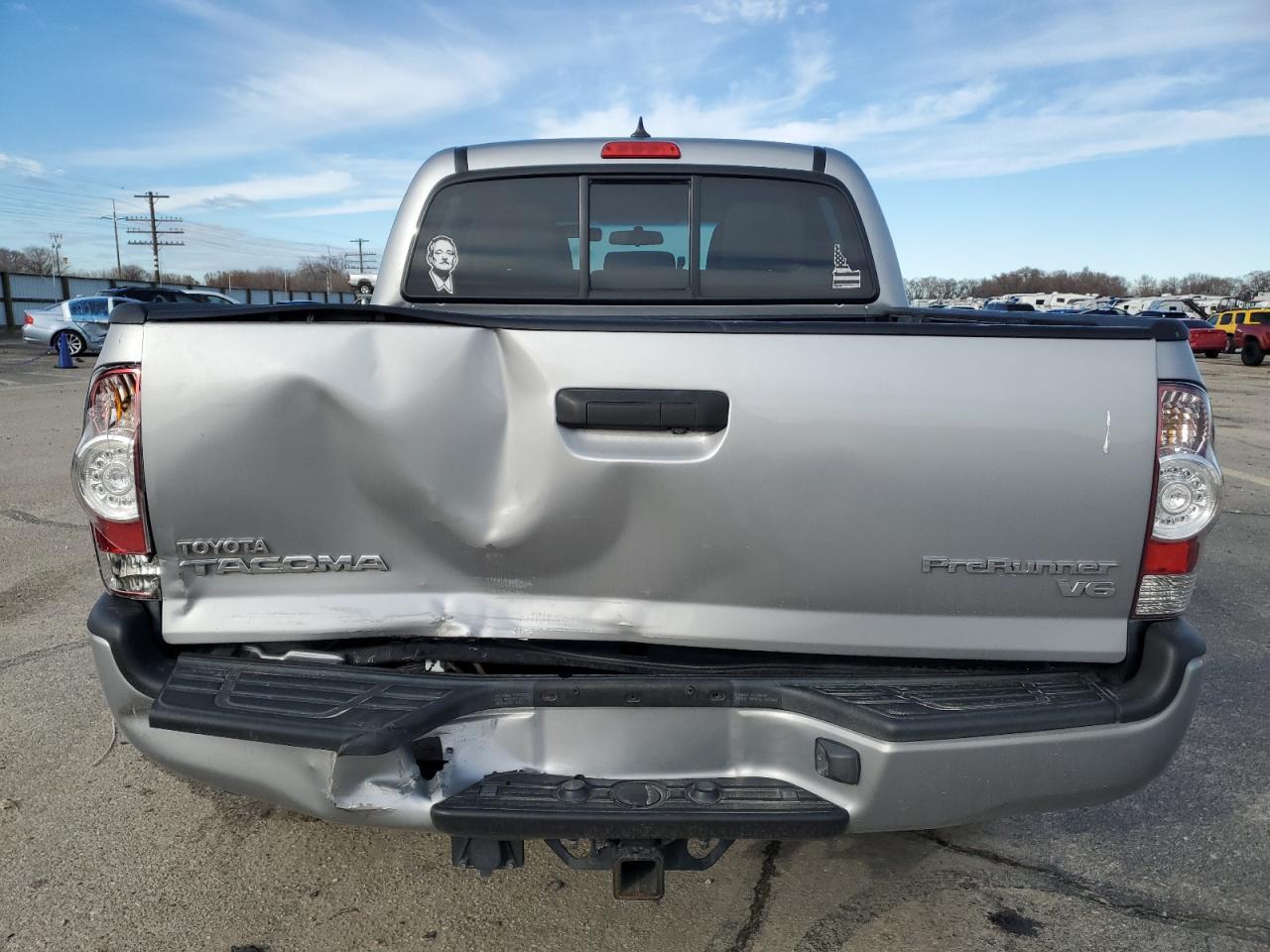 2014 TOYOTA TACOMA DOU - Image 6
