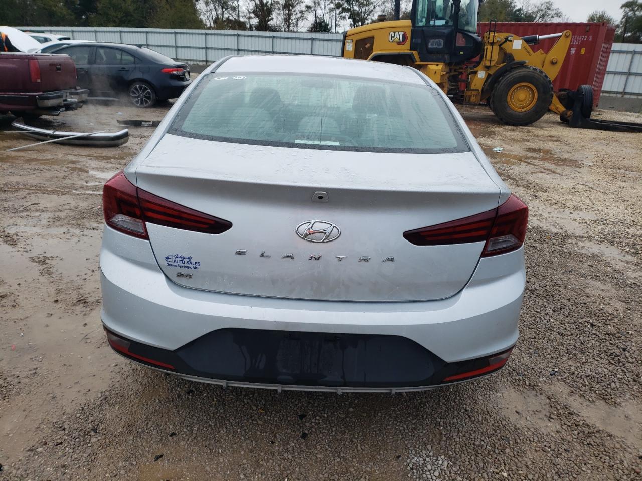 2019 HYUNDAI ELANTRA SE - Фото 6
