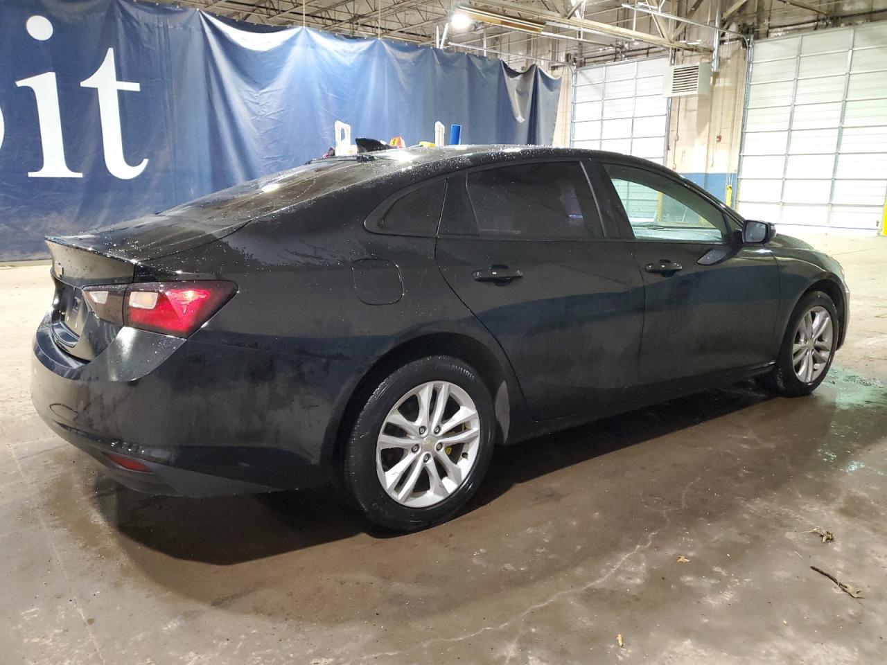 2017 CHEVROLET MALIBU LT - Image 3
