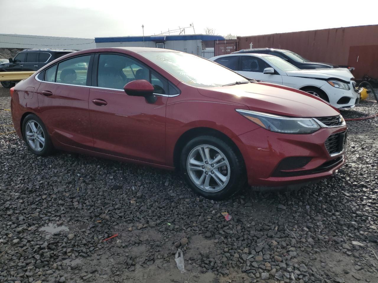 2017 CHEVROLET CRUZE LT - Image 4