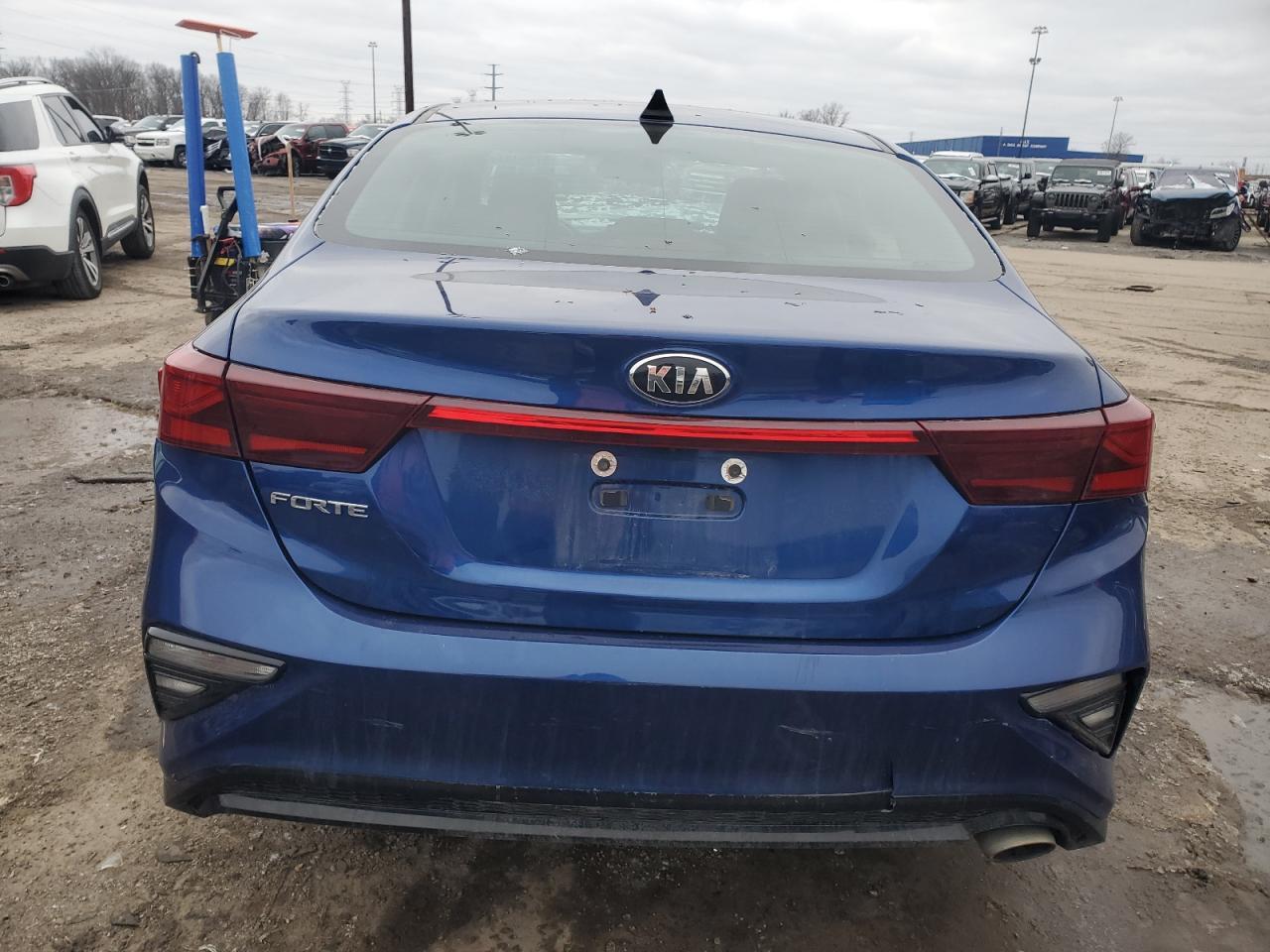 2020 KIA FORTE FE - Image 6