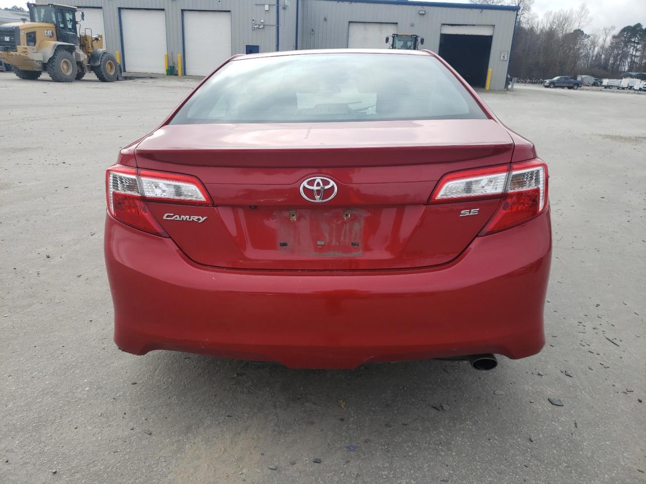 2014 TOYOTA CAMRY L - Image 6
