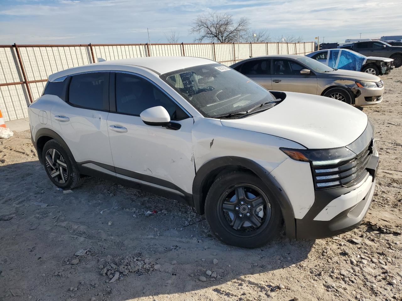 2025 NISSAN KICKS SV - Фото 4