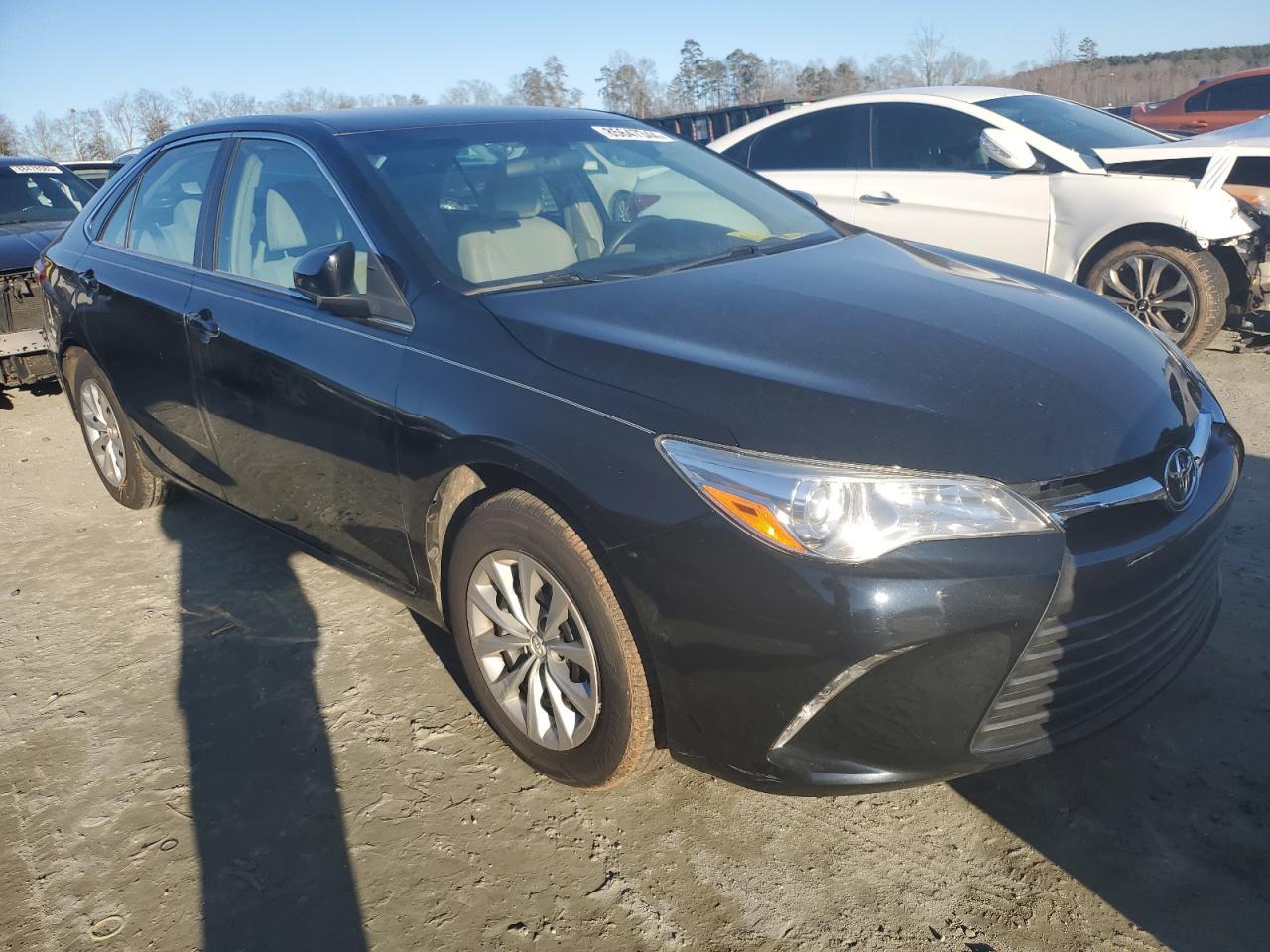 2017 TOYOTA CAMRY LE - Фото 4