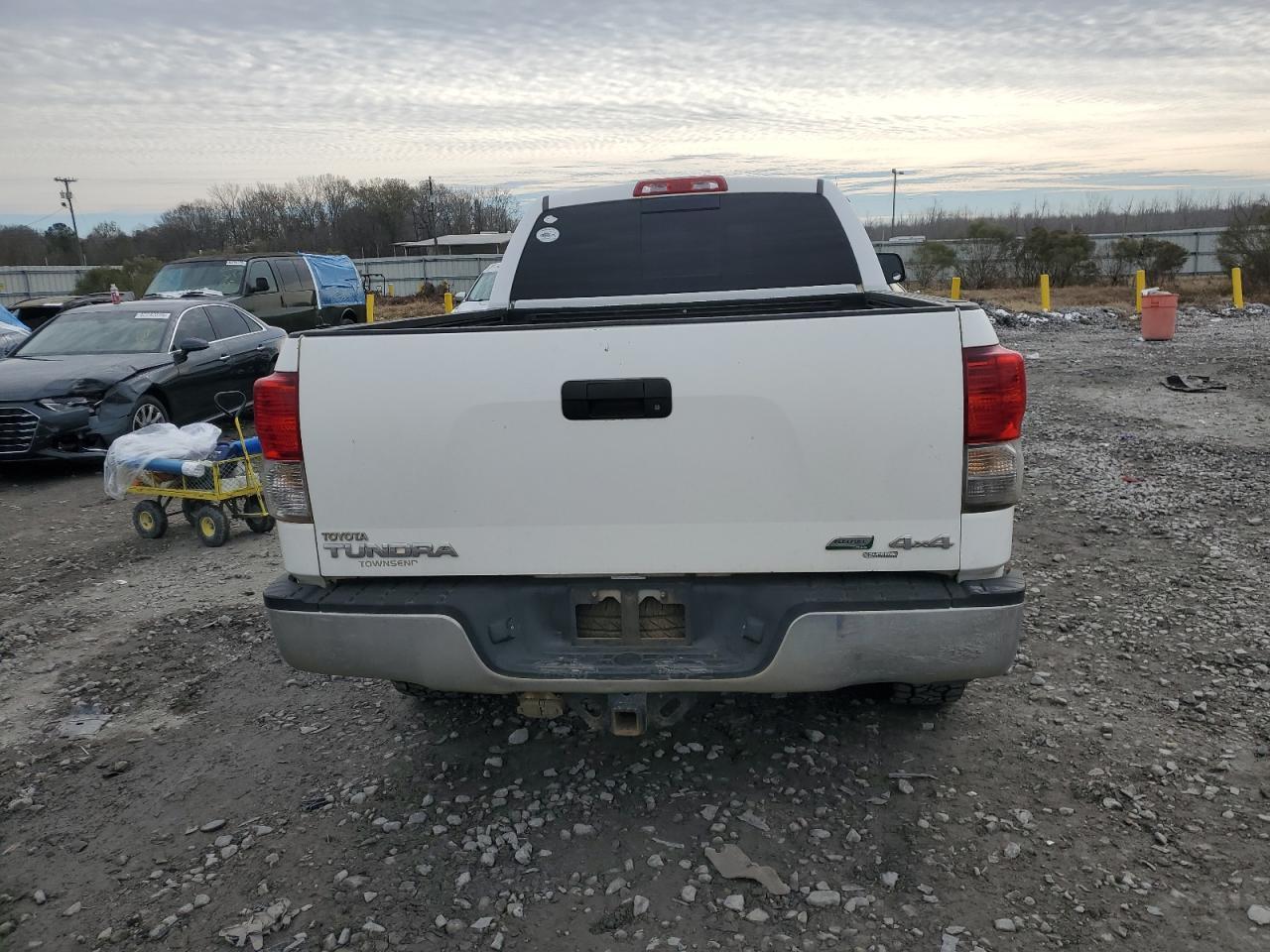 2011 TOYOTA TUNDRA DOU - Image 6