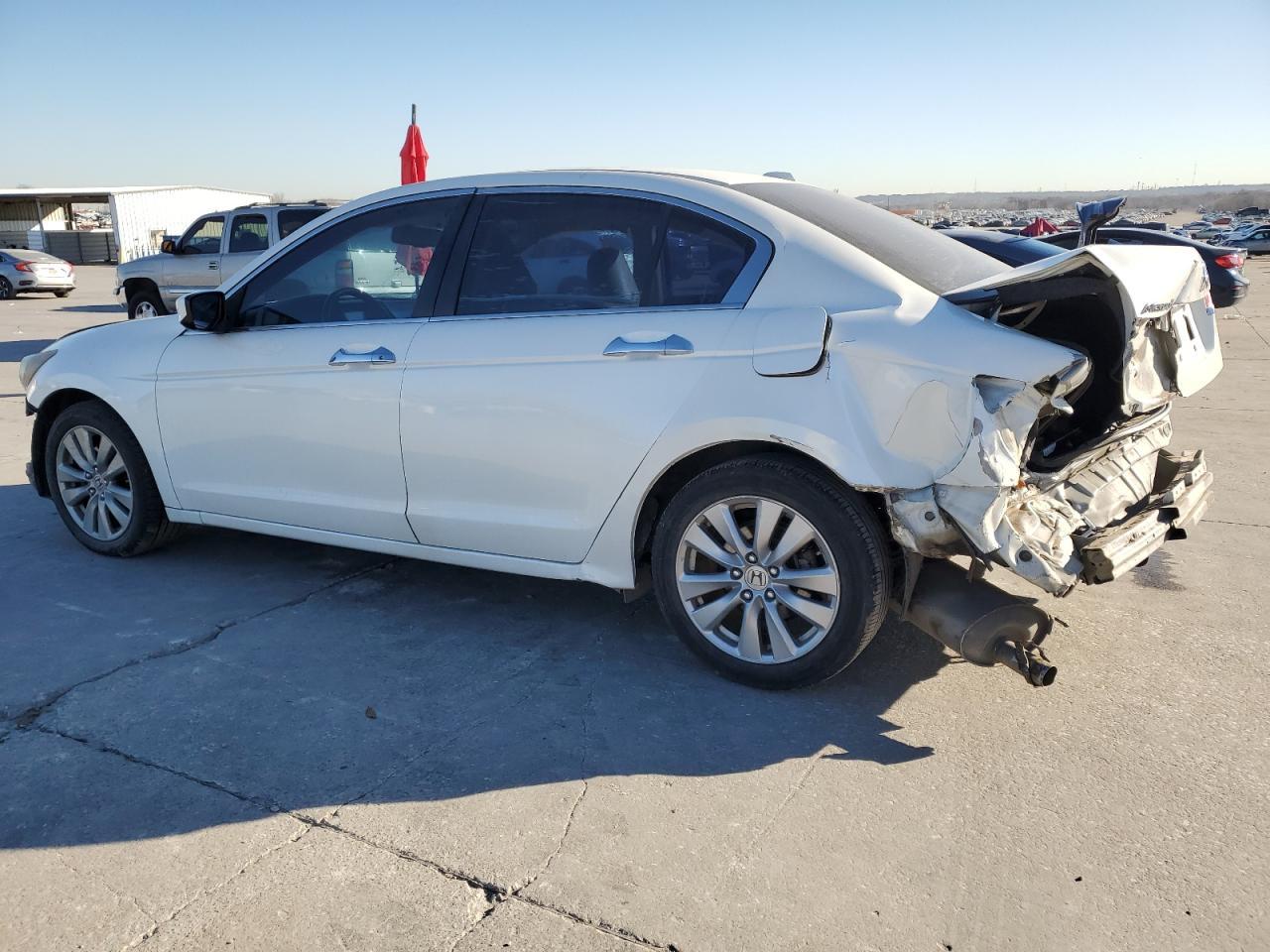 2012 HONDA ACCORD EXL - Image 2