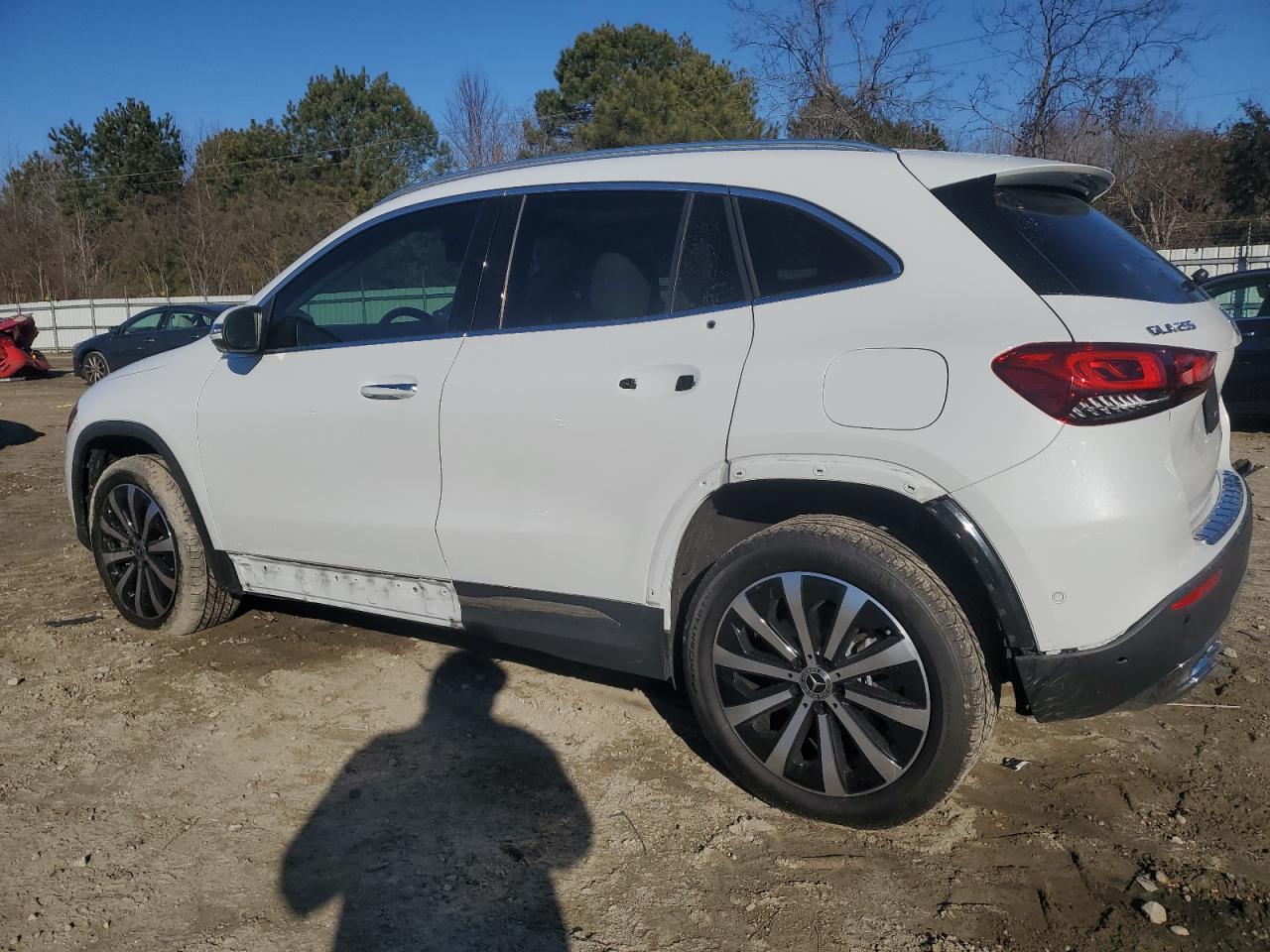 2021 MERCEDES-BENZ GLA 250 4M - Image 2