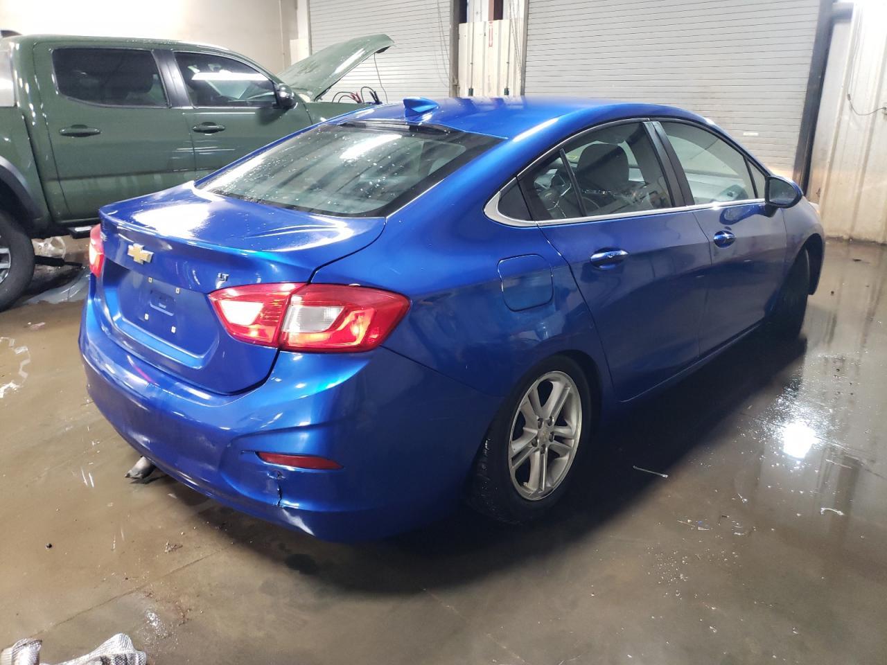2016 CHEVROLET CRUZE LT - Фото 3
