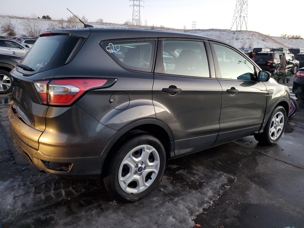2017 FORD ESCAPE S - Image 3