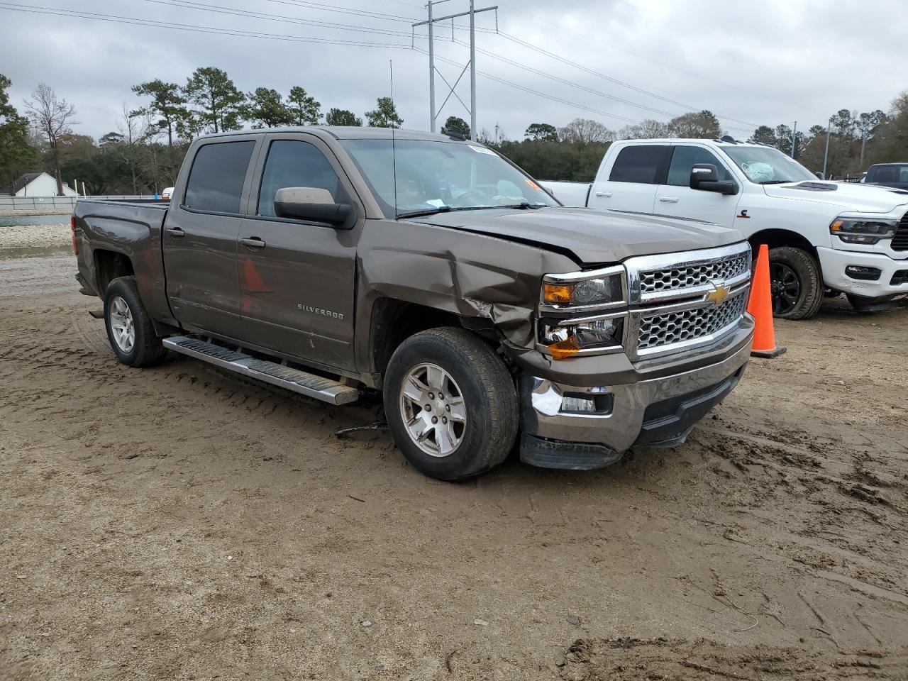 2015 CHEVROLET SILVERADO - Фото 4