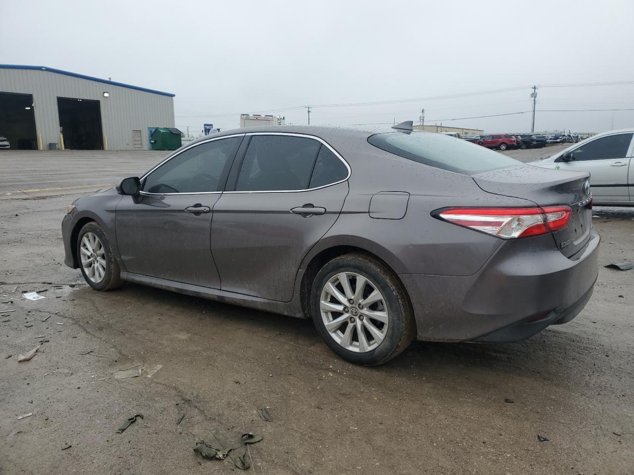 2020 TOYOTA CAMRY LE - Image 2