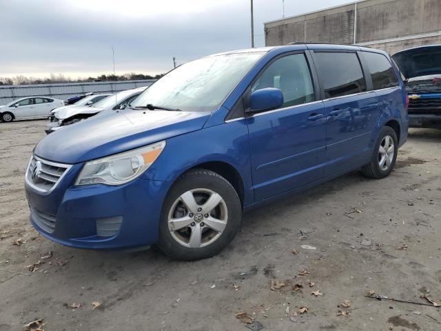 2011 VOLKSWAGEN ROUTAN SE