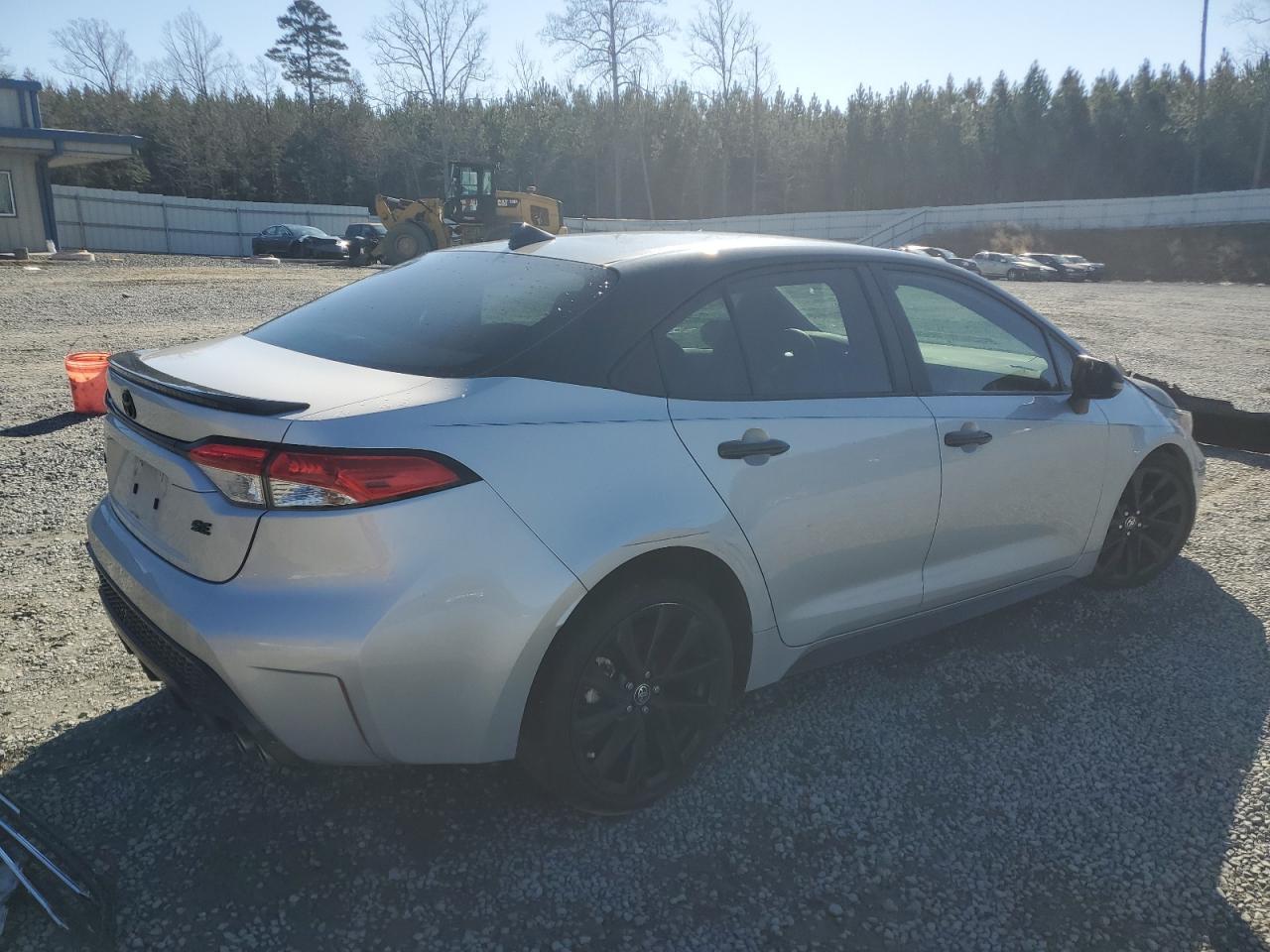 2022 TOYOTA COROLLA SE - Фото 3