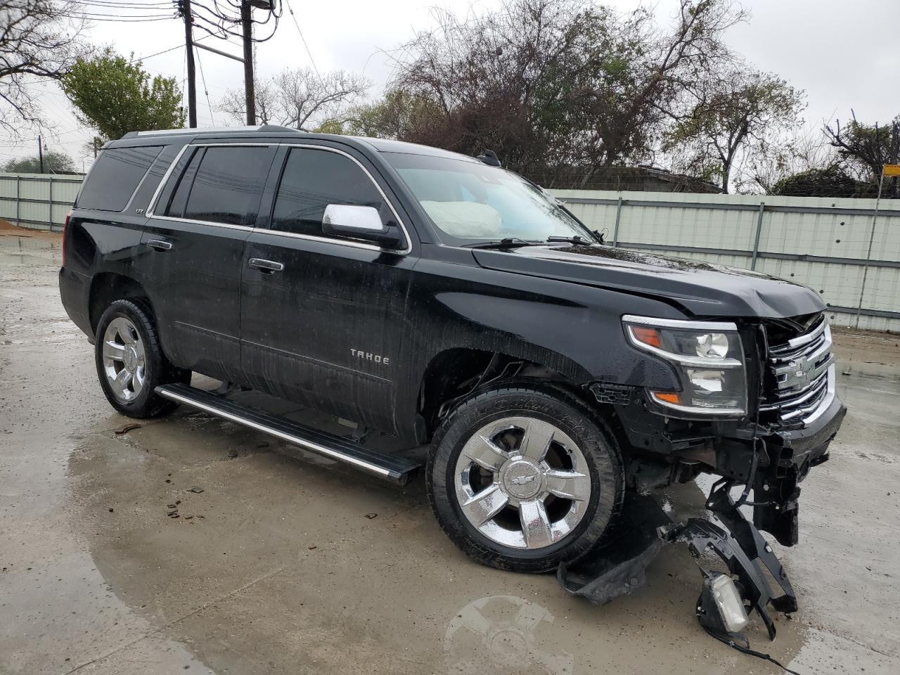 2015 CHEVROLET TAHOE C150 - Фото 4
