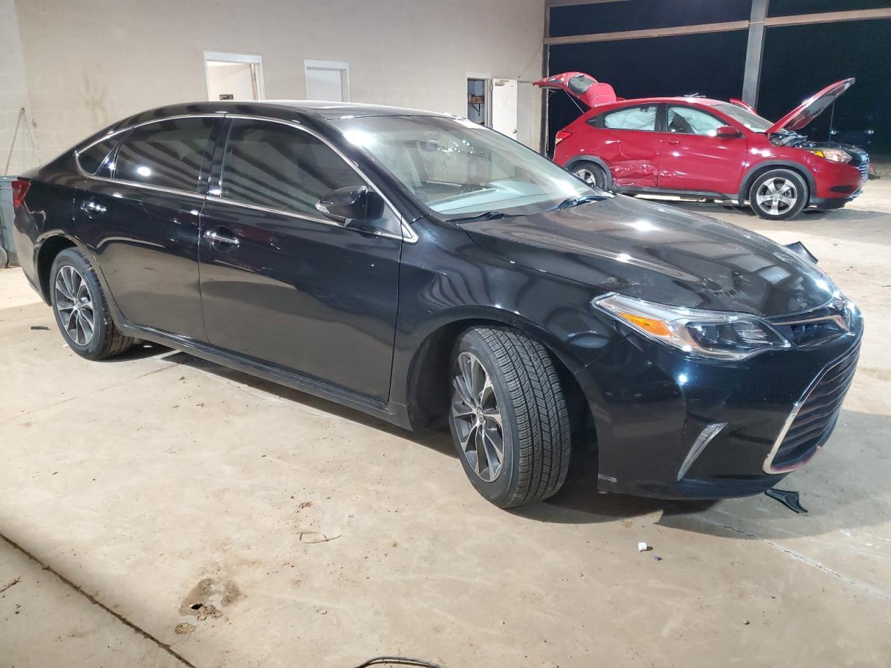 2016 TOYOTA AVALON XLE - Image 4