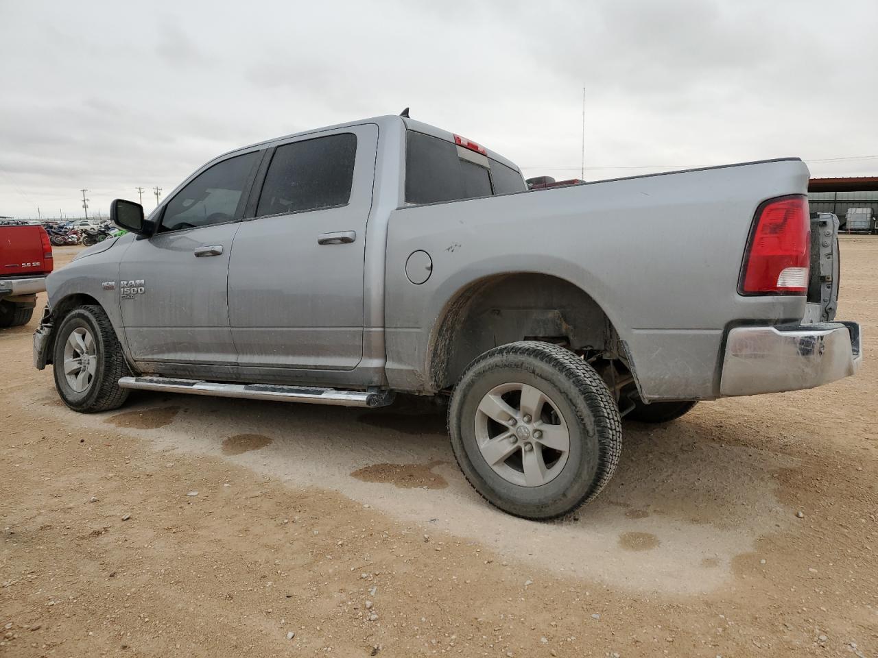 2019 RAM 1500 CLASS - Фото 2