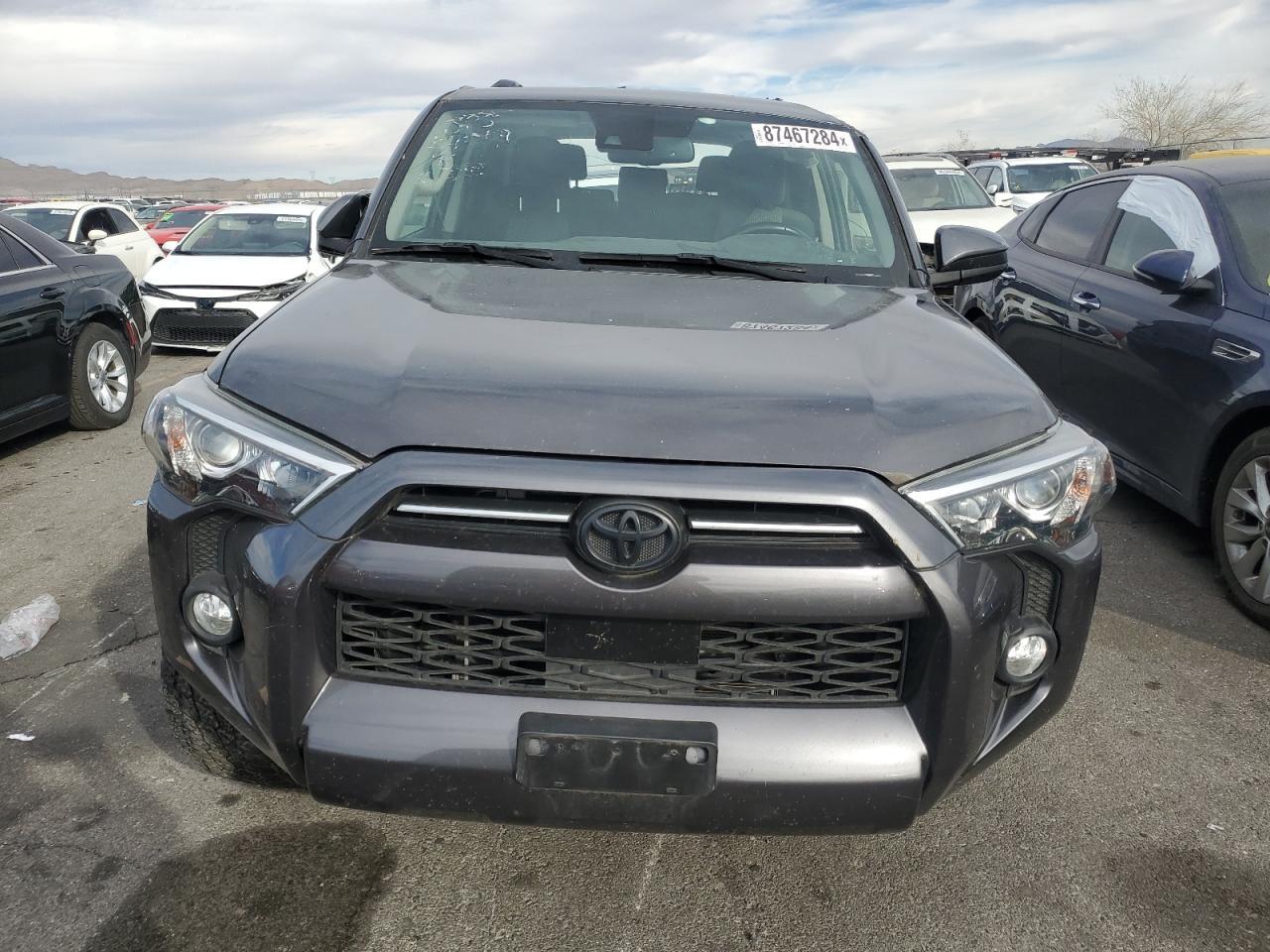 2020 TOYOTA 4RUNNER SR - Image 5