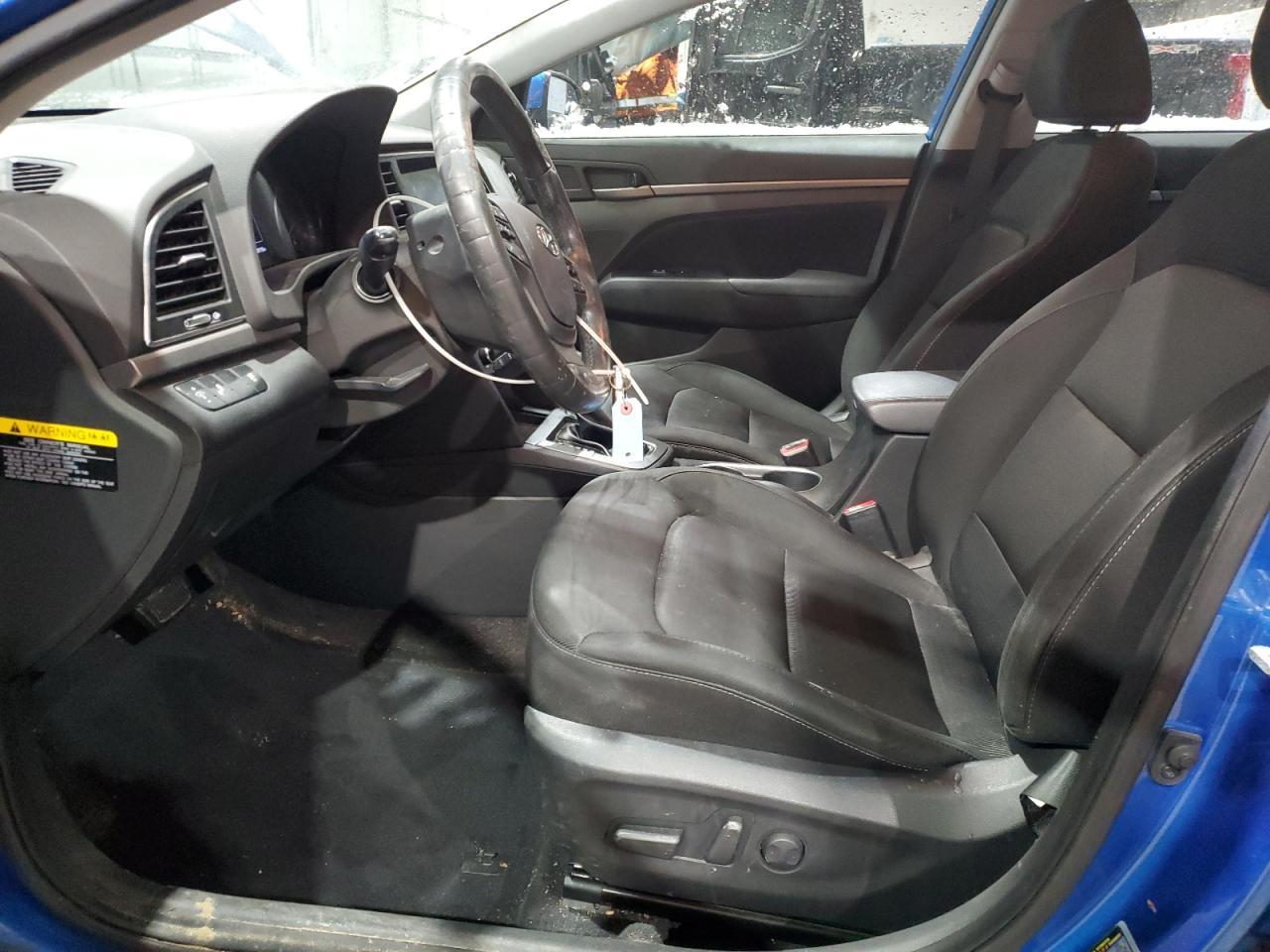 2017 HYUNDAI ELANTRA SE - Фото 7