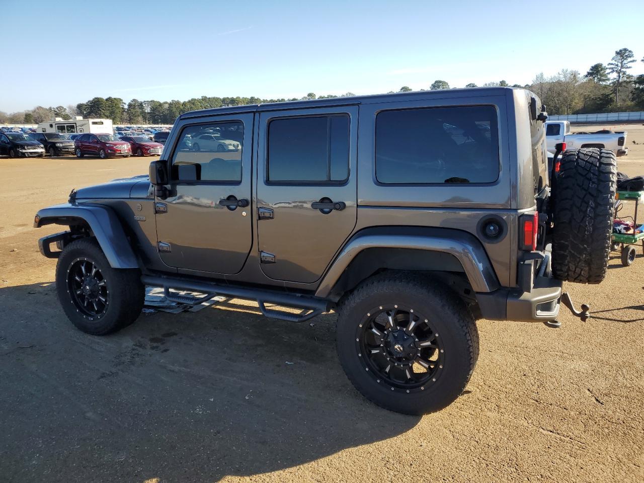 2017 JEEP WRANGLER U - Image 2